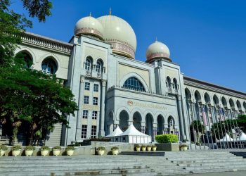 https _cdn.cnn.com_cnnnext_dam_assets_210226001020-palace-of-justice-malaysia-file
