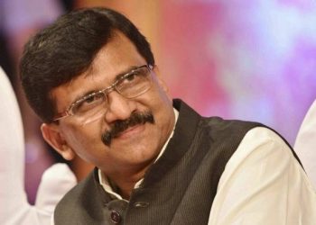 এতিয়াৰ পৰিস্থিতিতকৈ ১৯৭৫ৰ জৰুৰীকালীন শাসনেই ভাল আছিল : শিৱসেনা সাংসদ সঞ্জয় ৰাউট