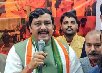 আঠজনক গুলিয়াই মাৰিব লাগিছিল! শীতলকুচি কাণ্ডক লৈ বংগৰ বিজেপি নেতাৰ উত্তেজক মন্তব্য