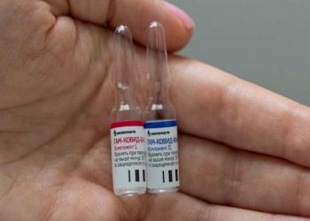 Coronavirus-Russia-vaccine-L