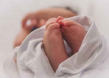 baby born with 3 genitels