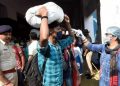 লকডাউনৰ আশংকা : পুনৰ ঘৰলৈ উভতি আহিছে দিল্লী-মুম্বাইৰ প্ৰব্ৰজিত শ্ৰমিকসকলে