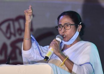 ”শীতলকুচিত এয়া অমিত শ্বাহৰ নেতৃত্বত ‘গণহত্যা’ হৈছে” : মমতা বেনাৰ্জীৰ অভিযোগ