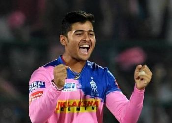 অসম সন্তান ৰিয়ান পৰাগৰ প্ৰশংসাত পঞ্চমুখ বিশ্ব ক্ৰিকেটৰ এজন প্ৰাক্তন তাৰকা, কোন?