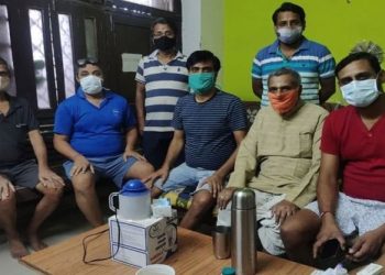 ভাইৰাচৰ বিৰুদ্ধে সফলতা! পৰিয়ালৰ ২৬জন সদস্য আক্ৰান্ত হৈছিল ক’ভিডত, বৰ্তমান সম্পূৰ্ণ সুস্থ, ক’ত?