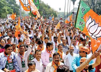 932415-806661-bjp-supporters-ani