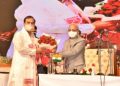 পৰম্পৰাগত অসমীয়া সাজ পৰিধান কৰি মুখ্যমন্ত্ৰী হিচাপে শপত ল’লে ডঃ হিমন্ত বিশ্ব শৰ্মাই