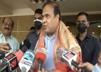 Himanta in Jayanta Baruah's Residence
