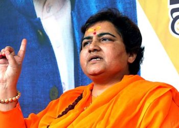 “গৌমূত্ৰ পান কৰাৰ বাবে ভগৱানে মোক কুশলে ৰাখিছে!” : বিজেপি সাংসদ প্ৰজ্ঞা ঠাকুৰ