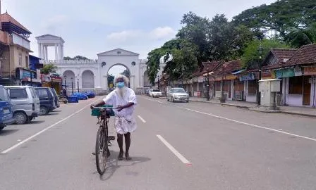 লকডাউন ঘোষণা কৰা হ’ল কেৰেলাত, যোৱা ২৪ ঘণ্টাত আক্ৰান্ত হৈছে ৪১ হাজাৰৰো অধিক