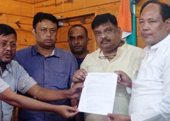 ৰাজ্যৰ DGP ৰ বিৰুদ্ধে বিশেষাধিকাৰ ভংগৰ অভিযোগ লৈ বিধানসভাৰ অধ্যক্ষৰ কাষ চাপিল কংগ্ৰেছ
