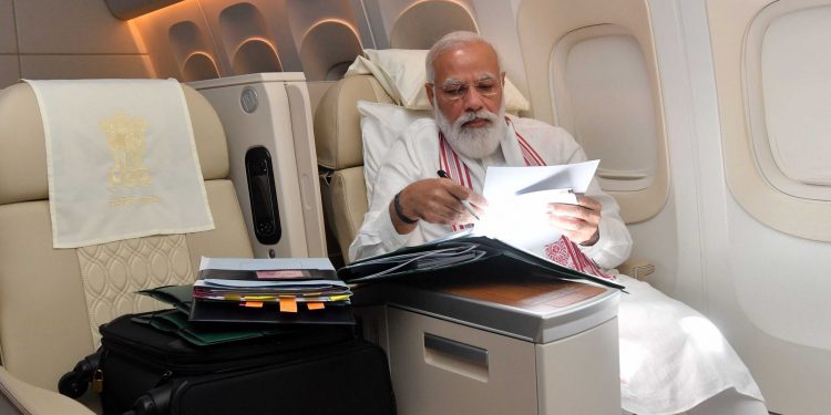 "Harder To Copy": Congress Shares Manmohan Singh's Photos