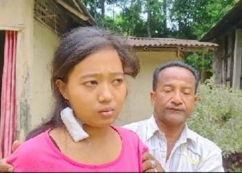 বৃক্কৰ জটিল ৰোগত আক্রান্ত টীয়কৰ ছাত্ৰী স্মৃতি বৰা: সহায় বিচাৰি আহ্বান পৰিয়ালৰ