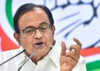২.৫ কোটি লোকক ভেকচিন প্ৰদান কৰিবলৈ মোদীৰ জন্মদিনটোলৈকে কিয় ৰ’ৱলগীয়া হ’ল? চিদাম্বৰমৰ প্ৰশ্ন