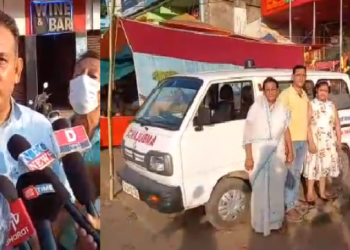 Ambulane donate by Sabhapandit