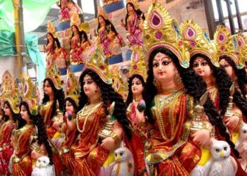 আজি লক্ষ্মী পূজা: মূল্যবৃদ্ধিৰ মাজতে জনতাই পূজিব ঐশ্বৰ্য্যৰ দেৱীক