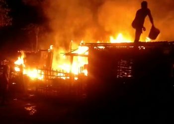 Massive fire engulfs residence at Ledo tea garden in Margherita