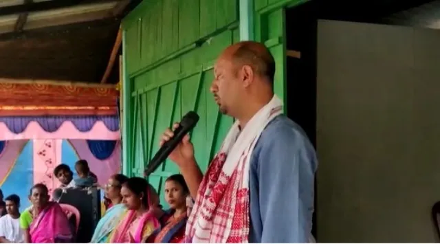 তামুলপুৰত প্ৰাক্তন মন্ত্ৰী পদম বাহাদুৰ চৌহানৰ পুত্ৰ নিৰ্দলীয় প্ৰাৰ্থী যশৱন্ত চৌহানৰ নিৰ্বাচনী প্ৰচাৰ