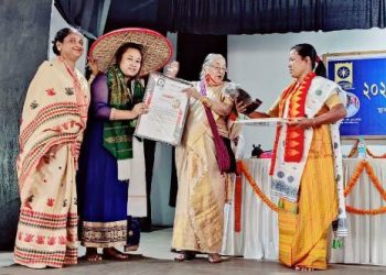 Corona warrior award: নৰ্থ ইষ্ট নাওৰ সাংবাদিক জাহ্নৱী বৰুৱালৈ কৰোনা যোদ্ধা বঁটা, ২০২১