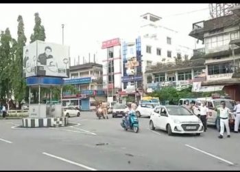 BREAKING NEWS: সমগ্ৰ কোকৰাঝাৰ চহৰত বিয়পি পৰিছে ৰন্ধন গেছৰ উৎকট গোন্ধ, আতংকিত চহৰবাসী,ভয়ংকৰ দুৰ্ঘটনাৰ আশংকা