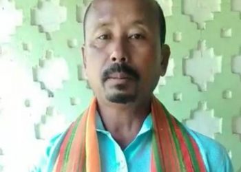 ৰাইজৰ দলৰ কেন্দ্ৰীয় সহকাৰী সাধাৰণ সম্পাদক ৰত্নেশ্বৰ দেউৰীৰ পদত্যাগ