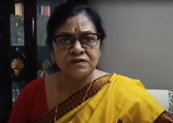 যোৰহাটৰ ঘটনাক লৈ প্ৰতিক্ৰিয়া প্ৰকাশ টীয়কত গণ হিংসাৰ বলি হোৱা চিকিৎসক দেৱেন দত্তৰ পত্নীৰ