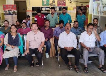 পঞ্জীয়কক শাৰীৰিকভাৱে অপদস্থ,বঙাইগাঁৱত পৰিবহন বিষয়াৰ কৰ্মচাৰীৰ কৰ্ম বিৰতিৰে প্ৰতিবাদ