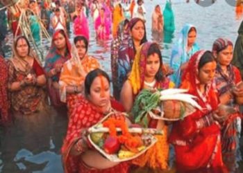 চাৰিদিনীয়াকৈ ষঠ পূজা, সমগ্ৰ ৰাজ্যৰ লগতে নামনি অসমতো উৎসাহ-উদ্দীপনাৰে পূজা উদযাপন