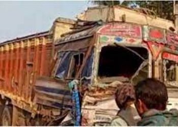 শোকাৱহ: মৃতকৰ শেষকৃত্যৰ বাবে গৈ থকা অৱস্থাতে দুৰ্ঘটনা, ১৮ জন নিহত