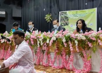 গোলাঘাটৰ সাধনী কলাক্ষেত্ৰত আজিৰে পৰা মাহজোৰা কাৰ্যসূচীৰে মৌ-পালনৰ প্ৰশিক্ষণ কাৰ্যসূচী