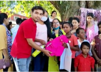 শিৱসাগৰ,কলিয়াবৰত ব্যতিক্ৰমী কাৰ্যসূচীৰে শিশু দিৱস পালন