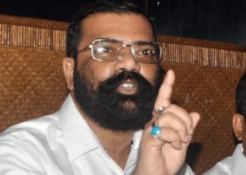 কৃষকে দেখুৱালে বাট; CAA বাতিলৰ দাবীত পুনৰ সোচ্চাৰ ড০ সমুজ্জ্বল কুমাৰ ভট্টাচাৰ্য্য