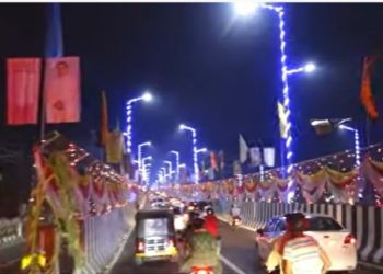 দুখন উৰণীয়া সেঁতুৰ কাহিনী; দীপাৱলীৰ দিনা এখন লাগী আনখন হৈ পৰিল এলাগী
