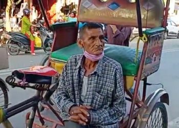 শম্ভু কলিতাক আপুনি কেতিয়াবা লগ পাইছে নে? কিয় ৮২ বছৰ বয়সতো তেওঁ চলাই আছে ৰিক্সা ?