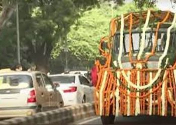 চিডিএছ বিপিন ৰাৱাটৰ অন্তিম যাত্ৰা আৰম্ভ, প্ৰধানমন্ত্ৰীকে ধৰি বিভিন্ন জনৰ শ্ৰদ্ধাঞ্জলি জ্ঞাপন