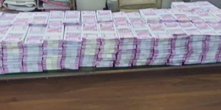 fake Indian currency seized