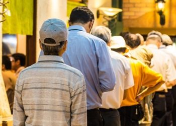 professional-queuer-copy_h58a