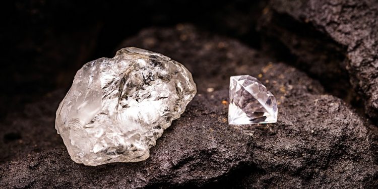 Man Mines 4.57 Carat Diamond