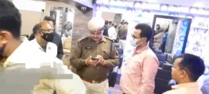 GUwahati parlour.png1