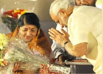 PM Modi with Lata mangeshkar
