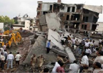 Pune Building collapsed