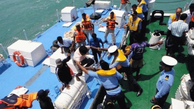 Indian fishermen arrested by Sri Lankan Navy