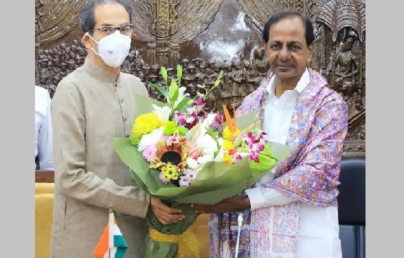Uddhav Thackeray meeting with K Chandrashekar Rao