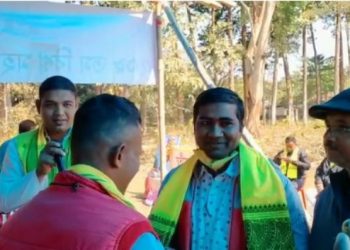 শীঘ্ৰে জনজাতিকৰণ নকৰিলে আন্দোলনৰ হুংকাৰ আক্ৰাছুৰ