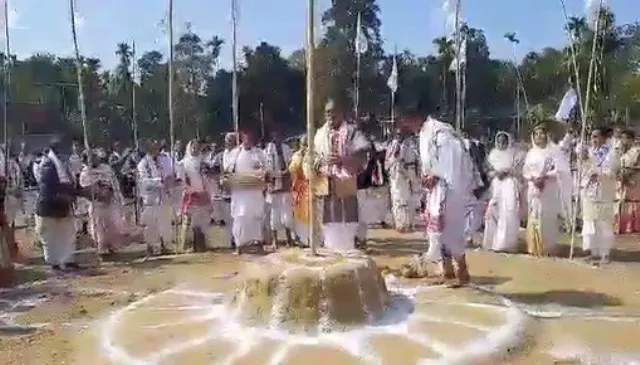 টীয়কত অসম মহাপুৰুষীয়া সত্ৰ সমাজৰ ৩৫ সংখ্যক অধিৱেশন অনুস্থিত