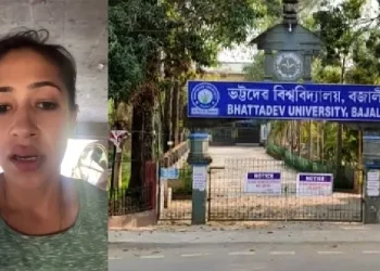 বজালীত চাঞ্চল্য: শাস্তি প্ৰদানৰ নামত ছাত্ৰীক কাণত ধৰি উঠ-বহ কৰোৱালে অধ্যাপিকাই