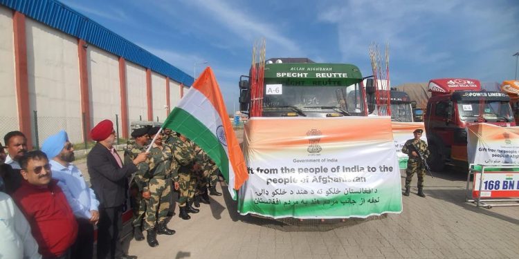 India sends wheat to Afghanistan