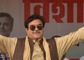 Shatrughan Sinha joins TMC