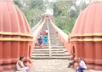 তীৰ্থনগৰী হাজোৰ ঐতিহ্যমণ্ডিত হয়গ্ৰীৱ মাধৱ মন্দিৰৰ চৌহদত চোৰৰ লুটপাত