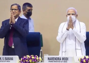অমিত শ্বাহৰ বিপৰীত স্থিতিত মোদী: আঞ্চলিক ভাষাক শক্তিশালী কৰাতহে গুৰুত্ব মোদীৰ